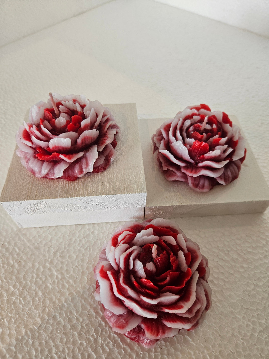 Multi-coloured Rose sets