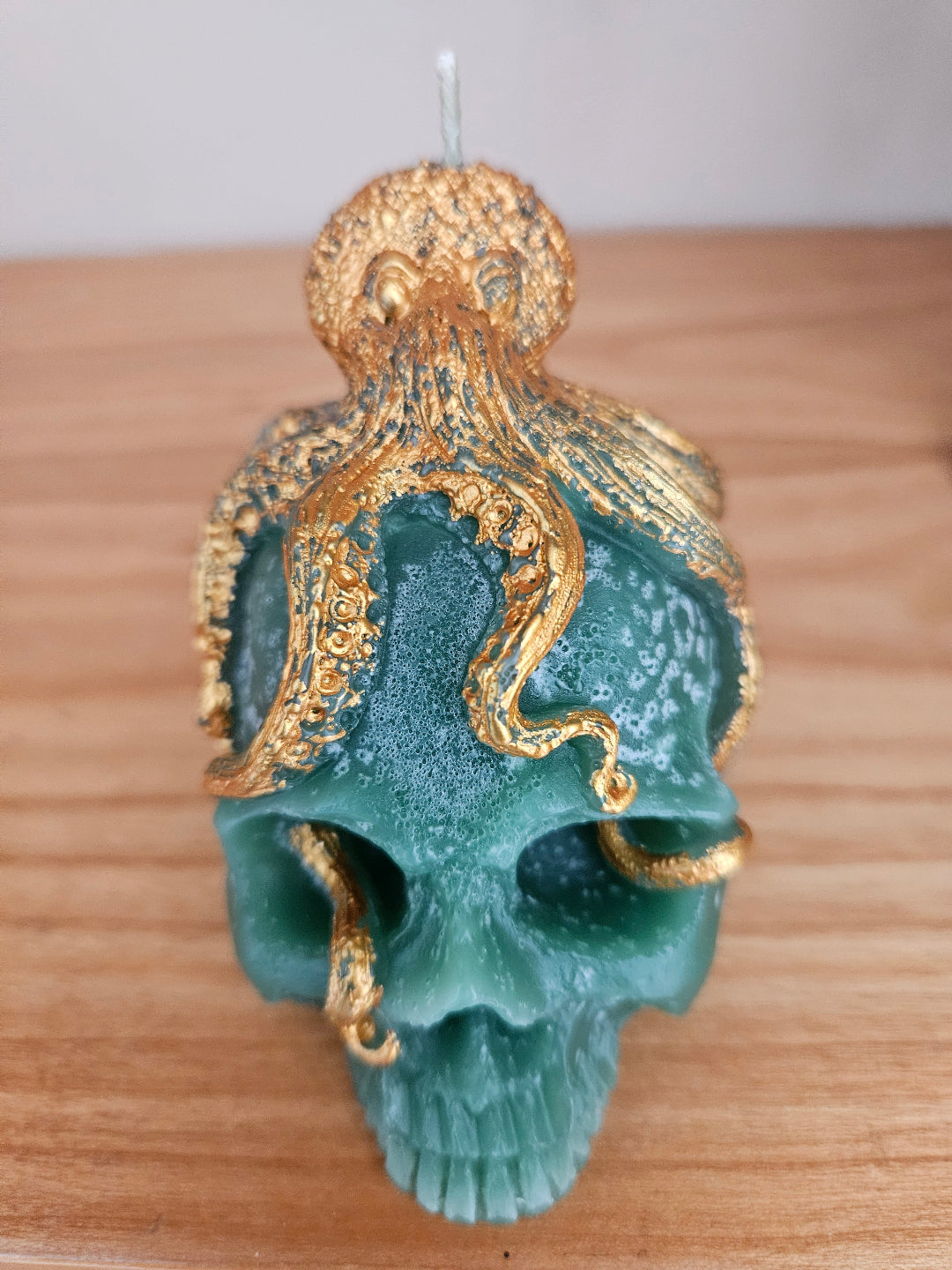 Octopus skull candles