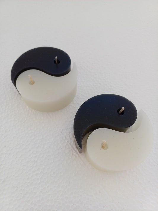 Yin & Yang candles